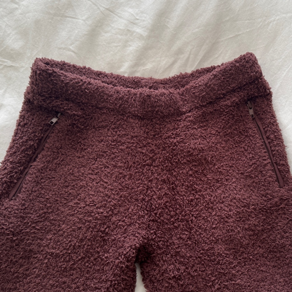 NWT SKIMS Garnet Teddy Joggers S/M - Picture 2 of 3